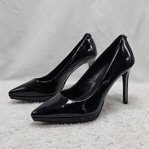 DKNY LEXIE POINTED TOE CLASSIC PUMP BLACK PATENT LEATHER LADIES SIZE 6 GUC